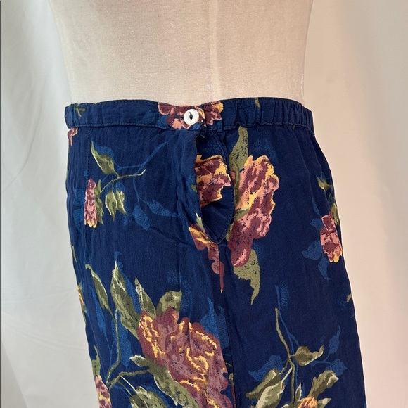 Kathy Ireland Dark Blue Floral Maxi Skirt Size 12 - Picture 3 of 8